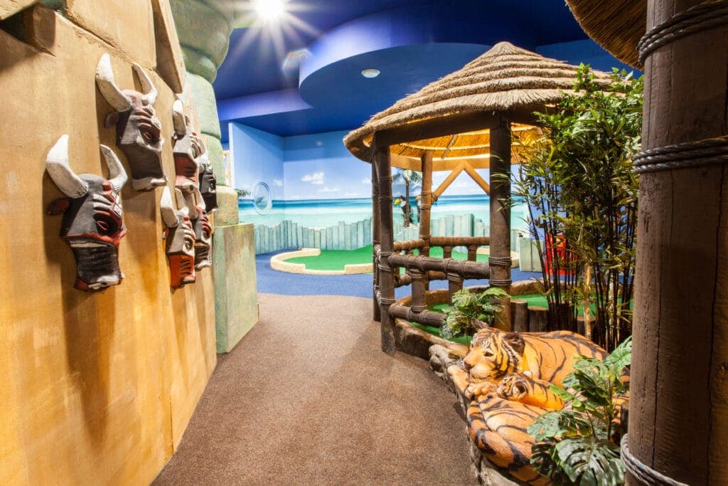 Paradise Island Adventure Golf Cheshire Oaks - Image 2