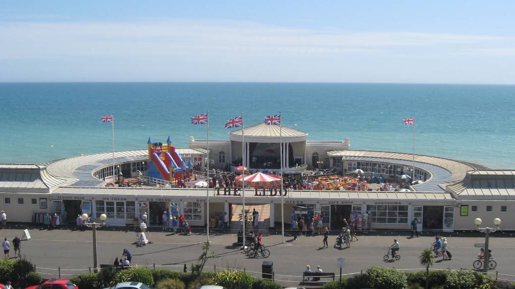 Worthing Lido - Image 1