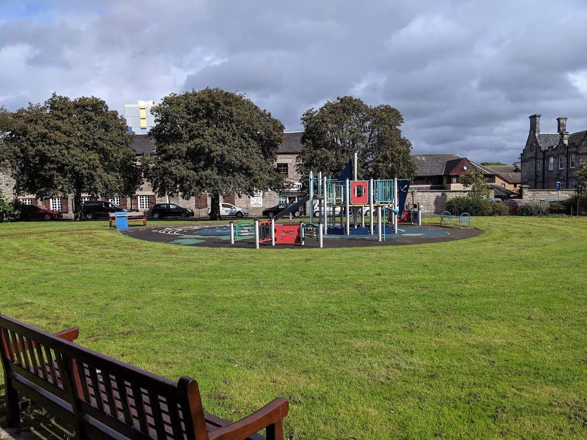 Taylor Gardens - Image 1