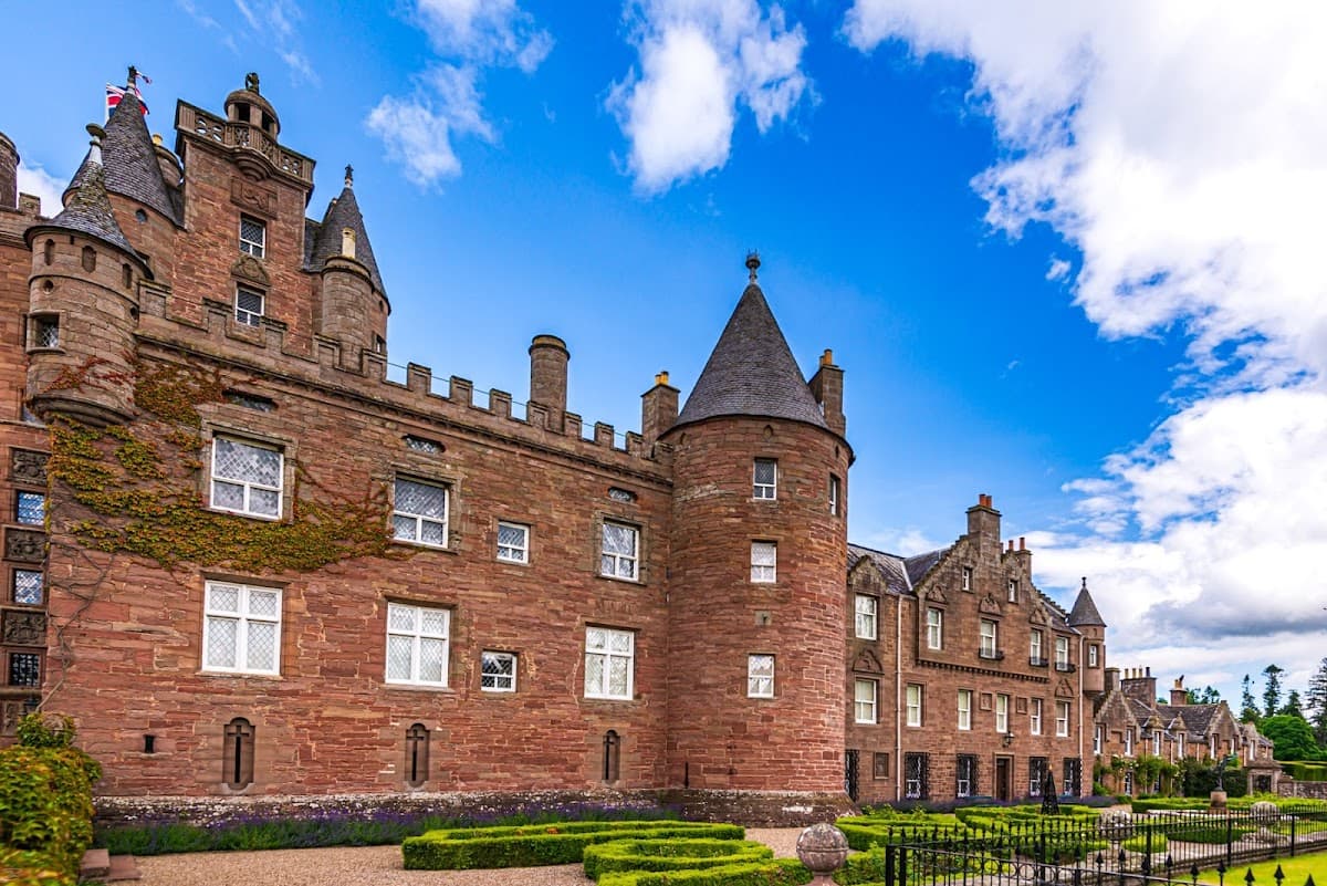 Glamis Castle - Image 2