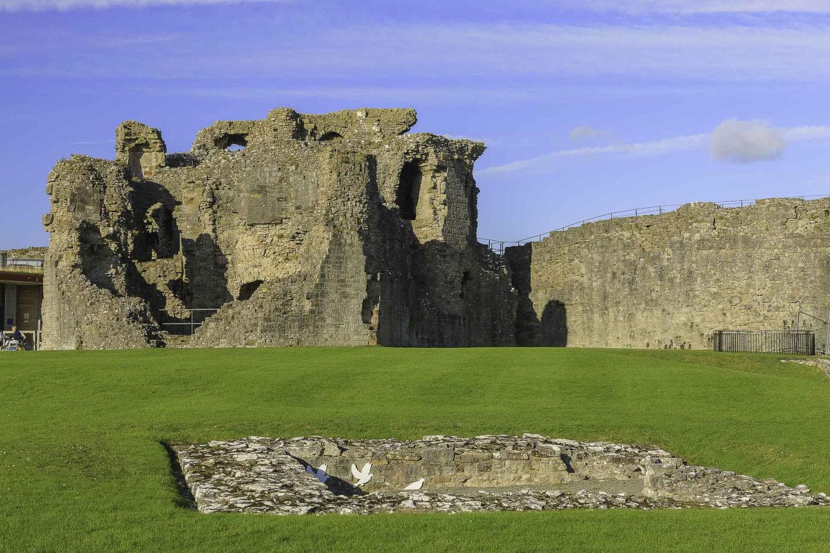 Denbigh Castle - Image 3