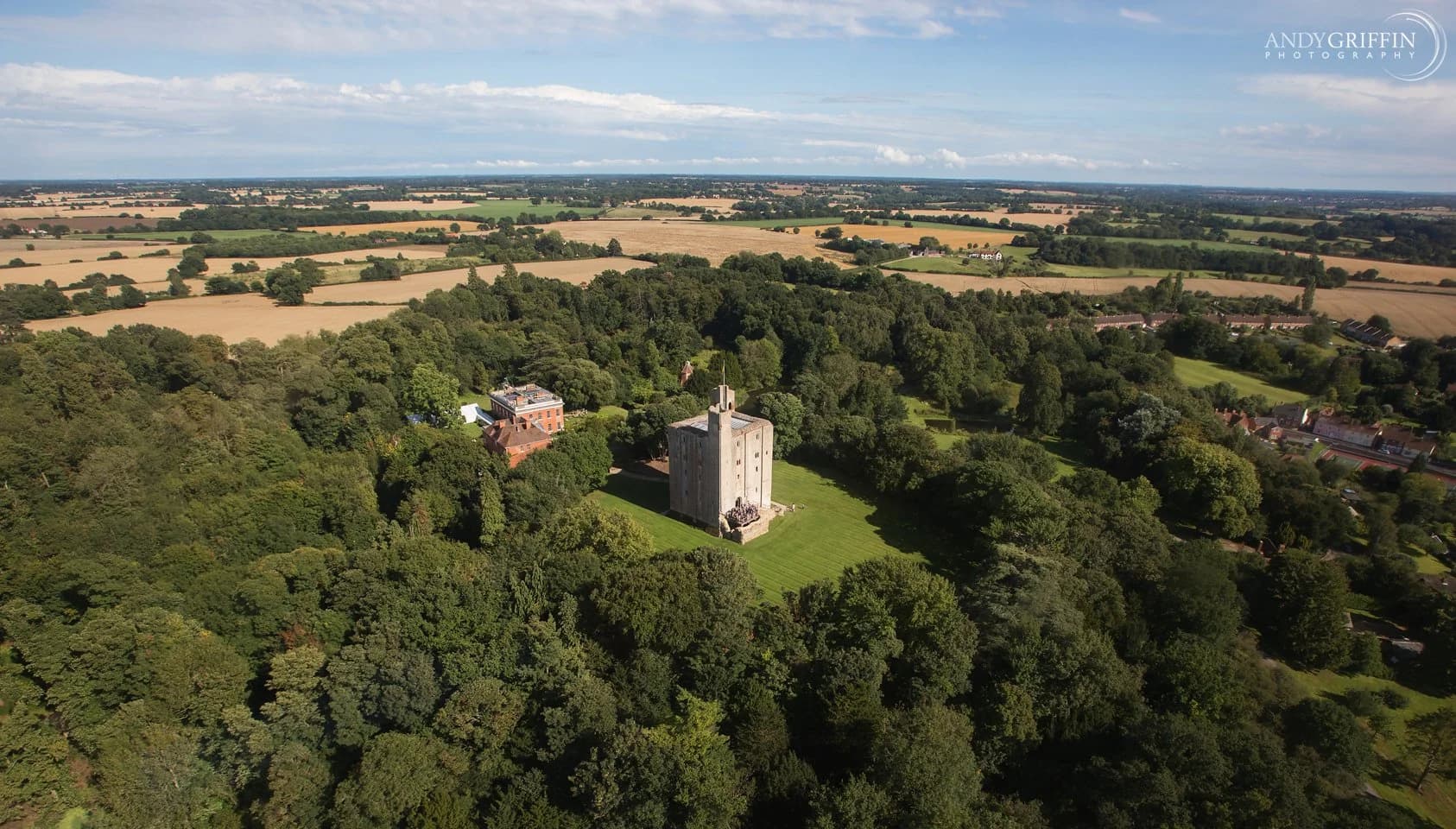 Hedingham Castle - Image 5