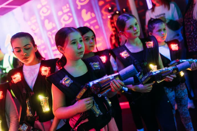 Airtastic Entertainment Centre Bangor - Bowling, Laser Tag, Soft Play, Amusements, Parties - Image 3