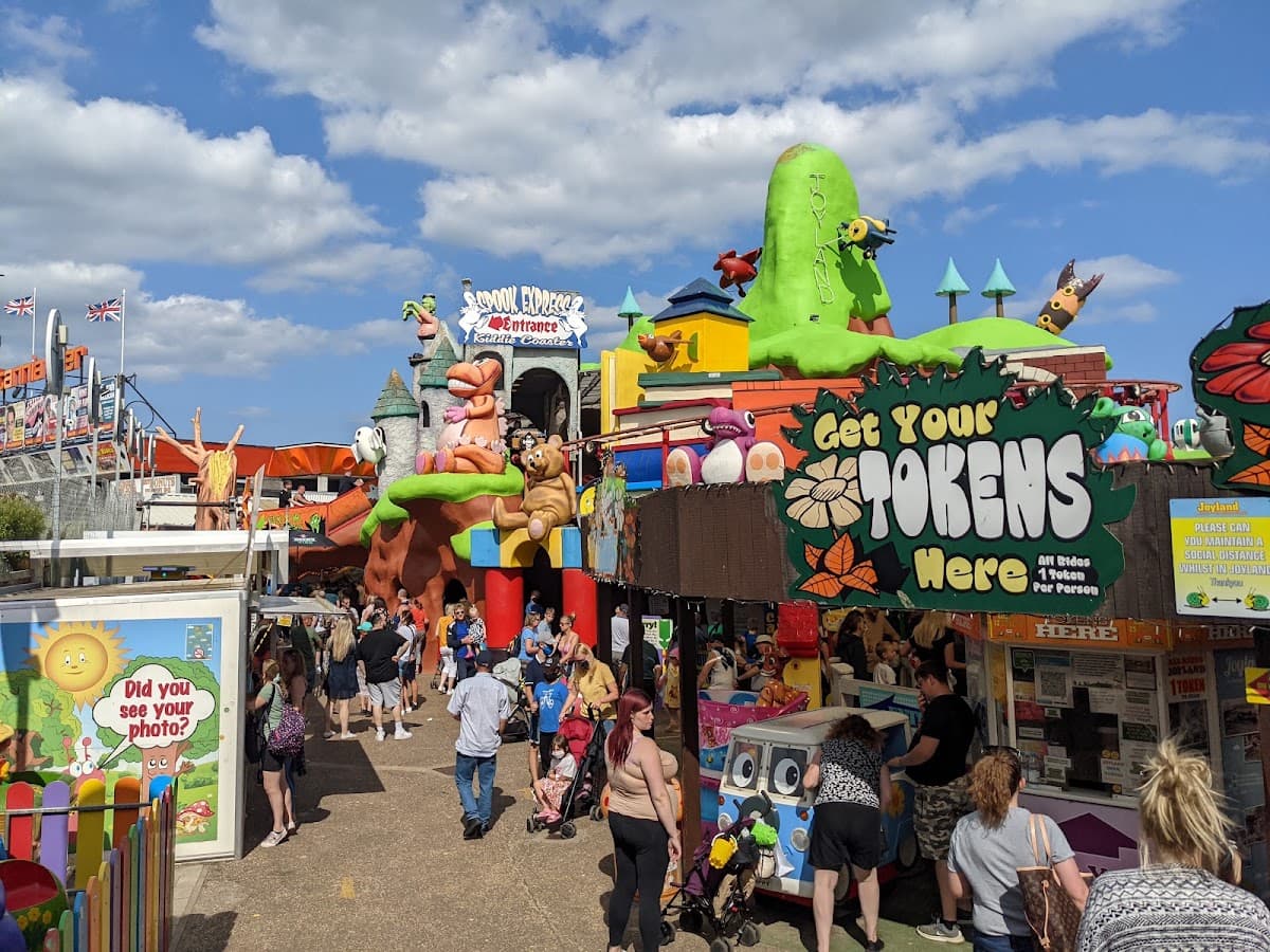 Joyland - Image 2