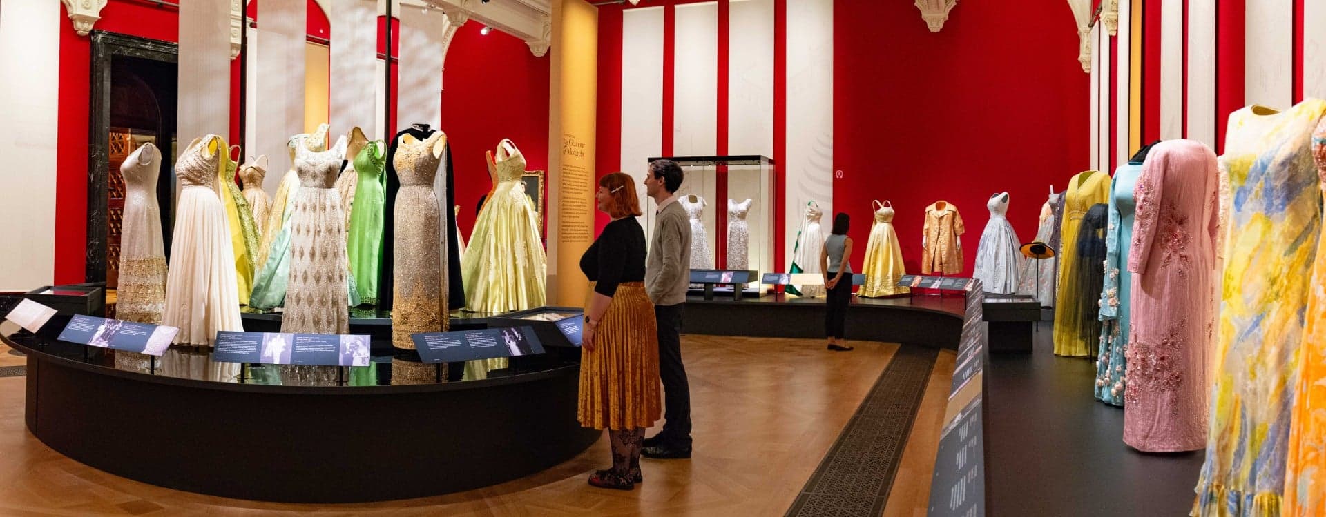 The King's Gallery, Buckingham Palace - Image 2