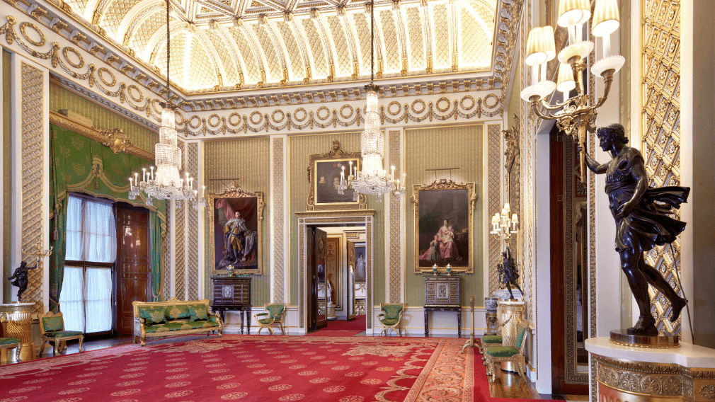 Buckingham Palace - Image 5