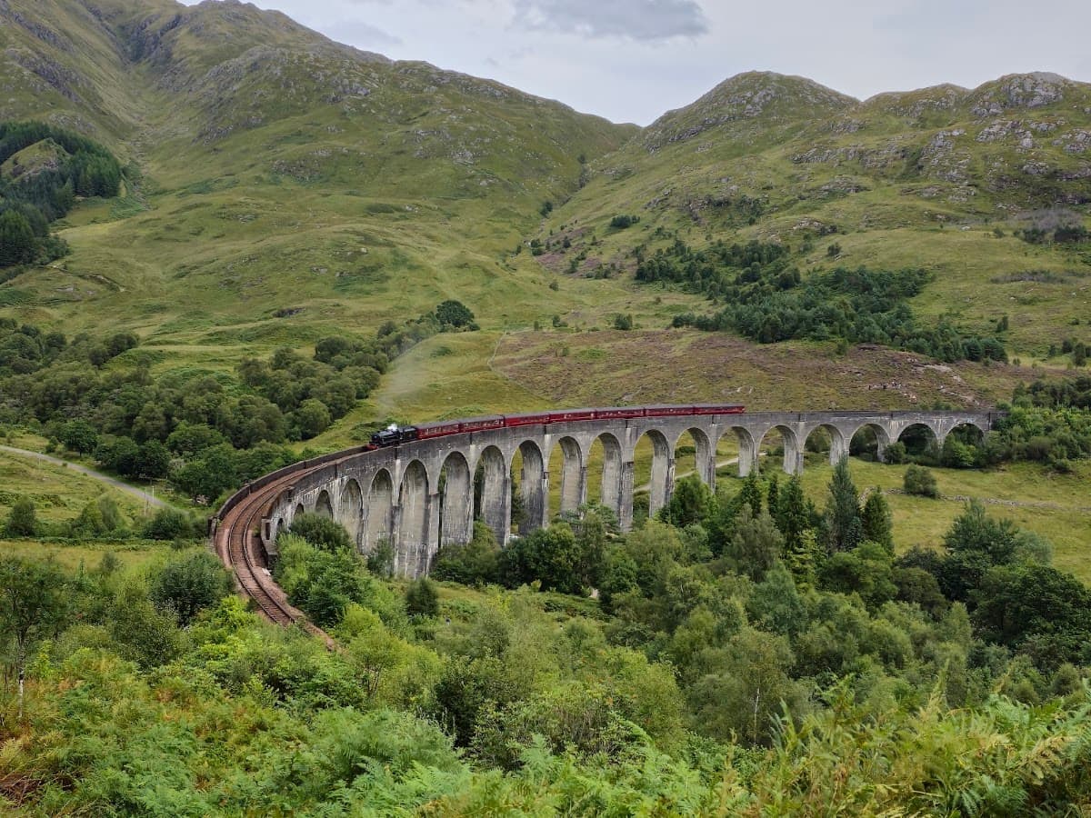 Glenfinnan Viaduct - Image 2