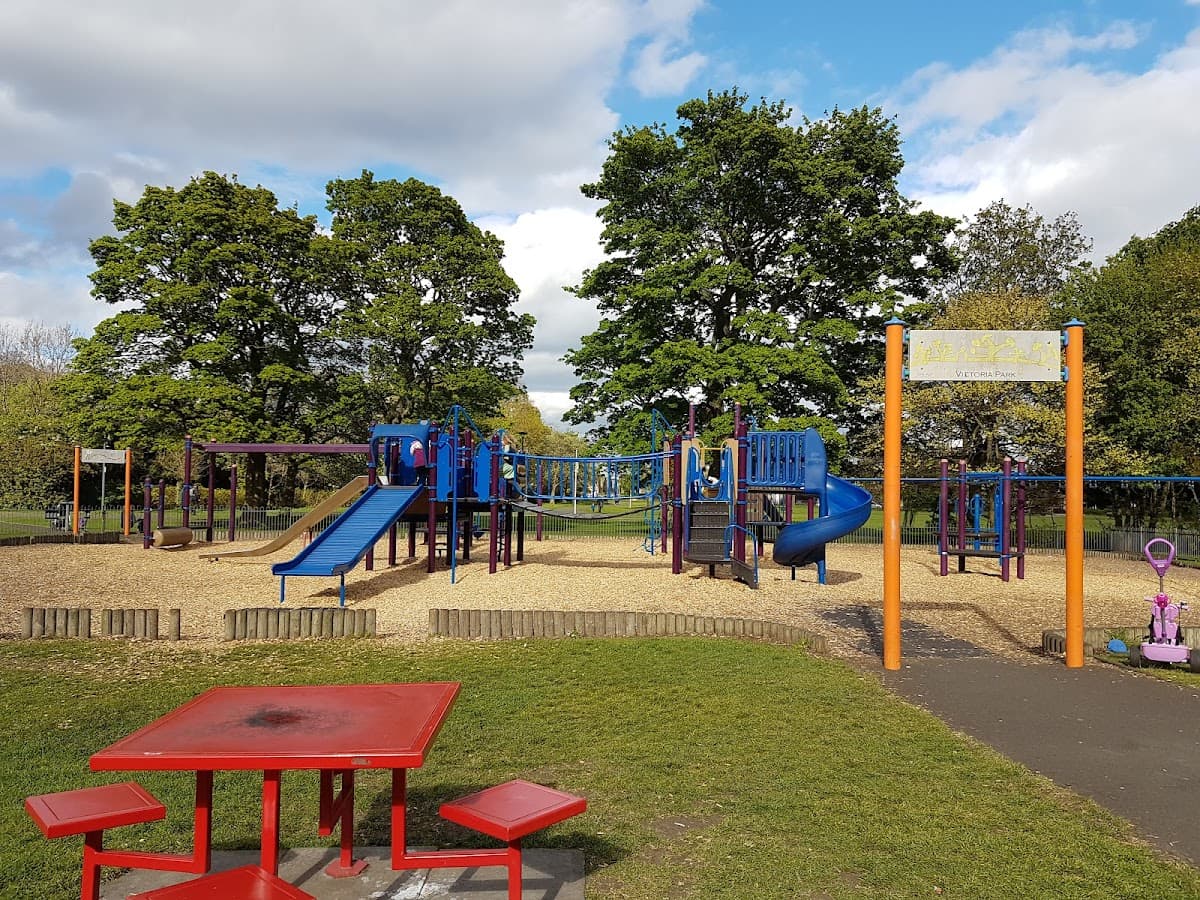 Victoria Park - Image 1