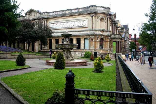 Wolverhampton Art Gallery - Image 1