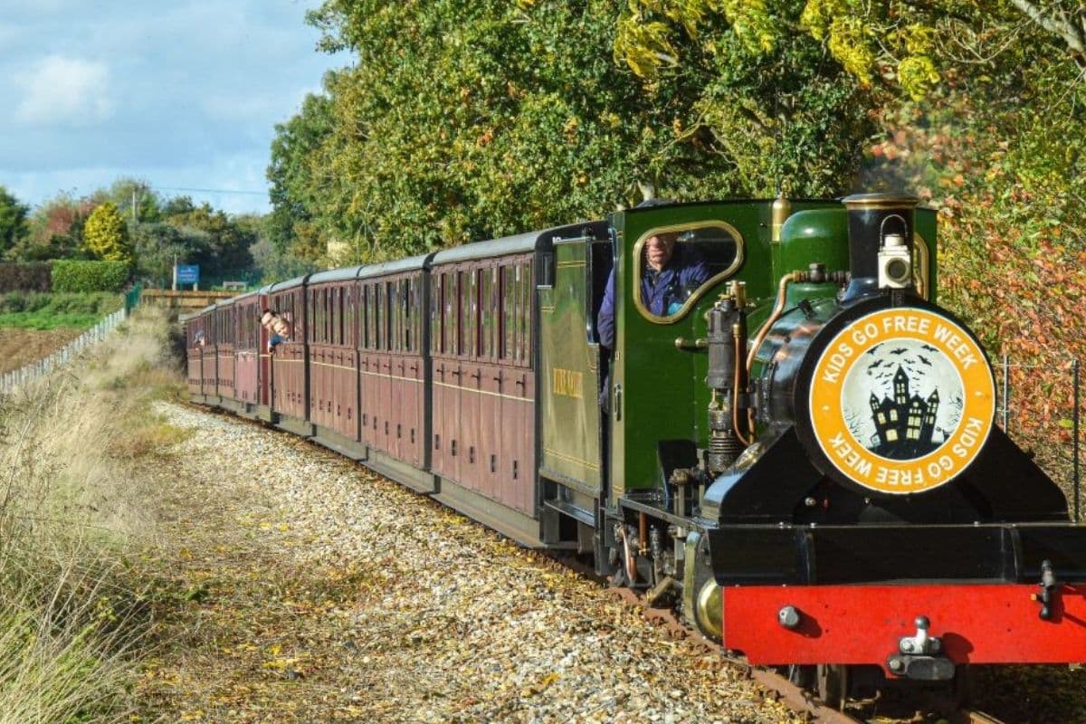 Bure Valley Railway (Aylsham station) - Image 4