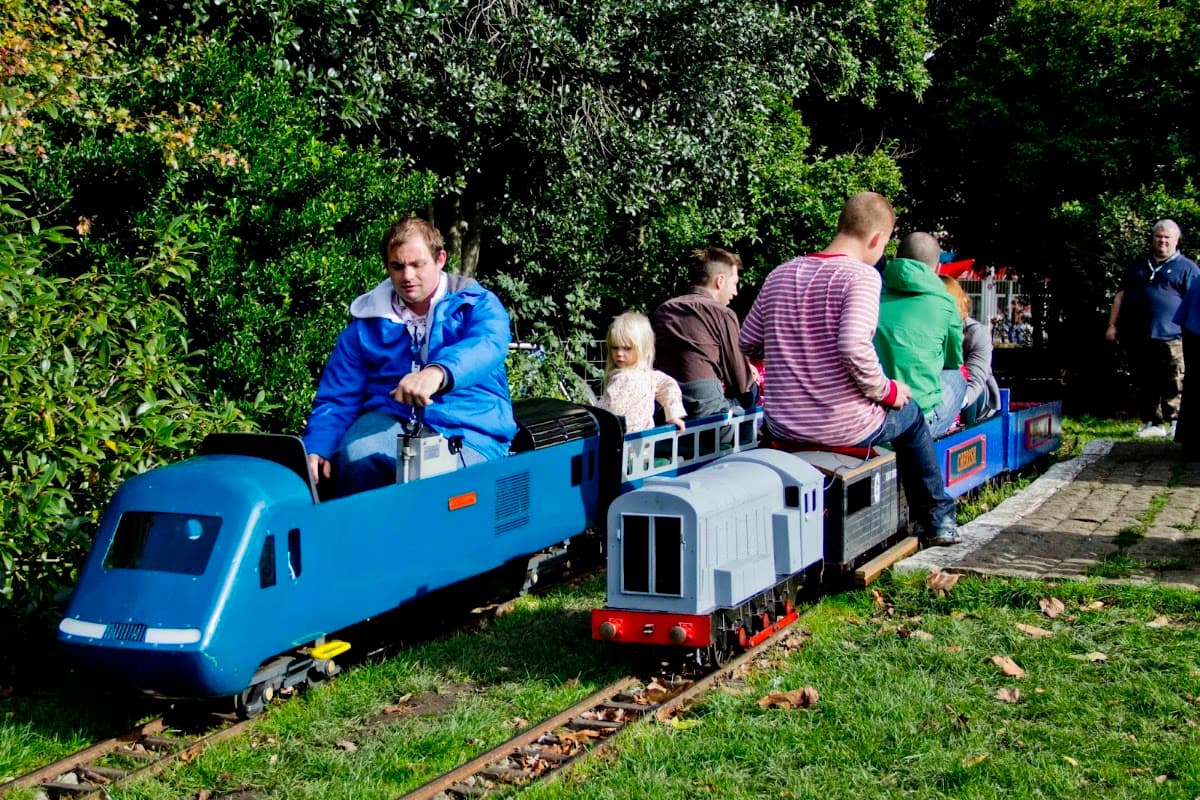 Brockwell Park Miniature Railway - Main view