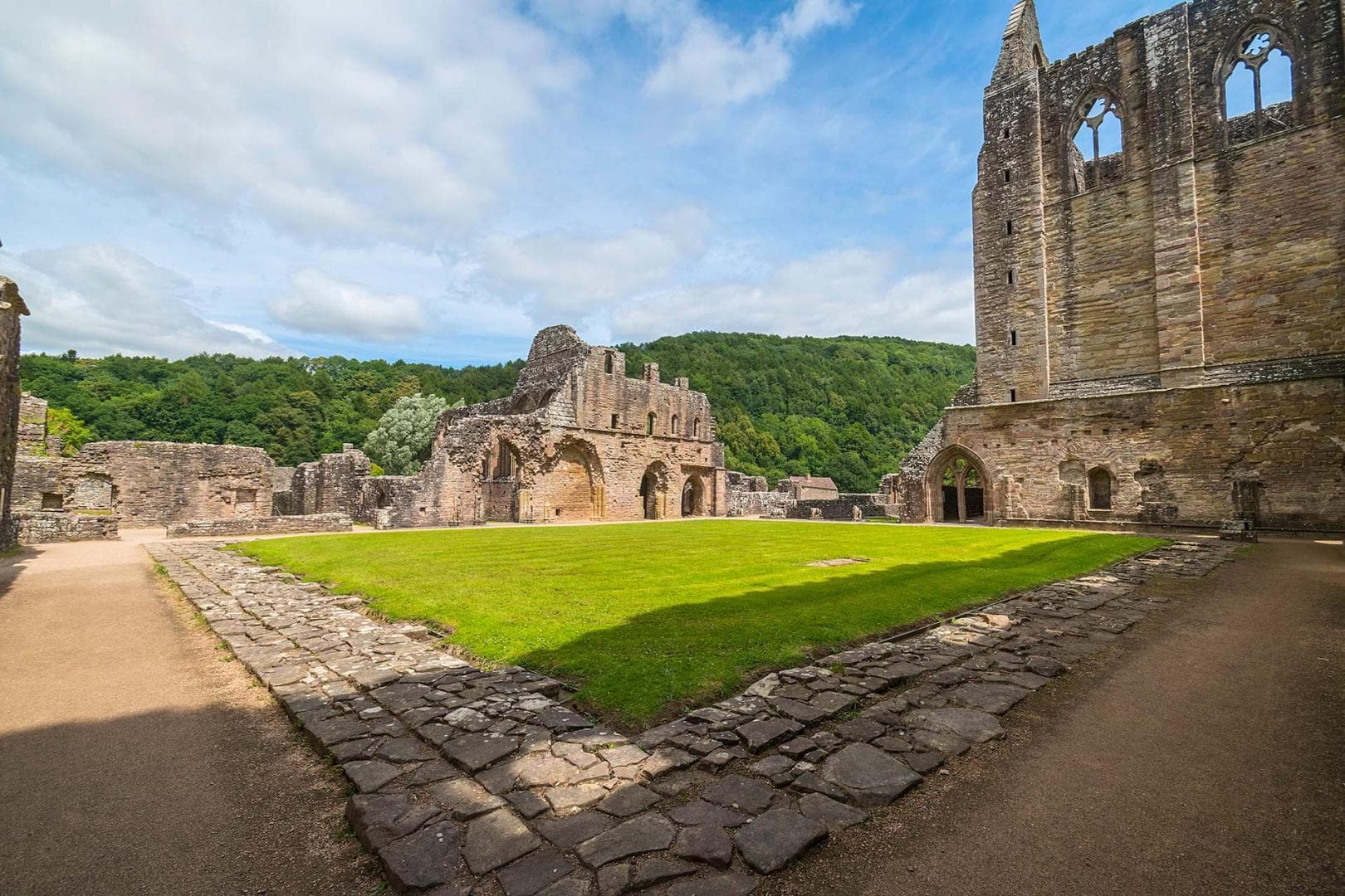 Tintern Abbey - Main view