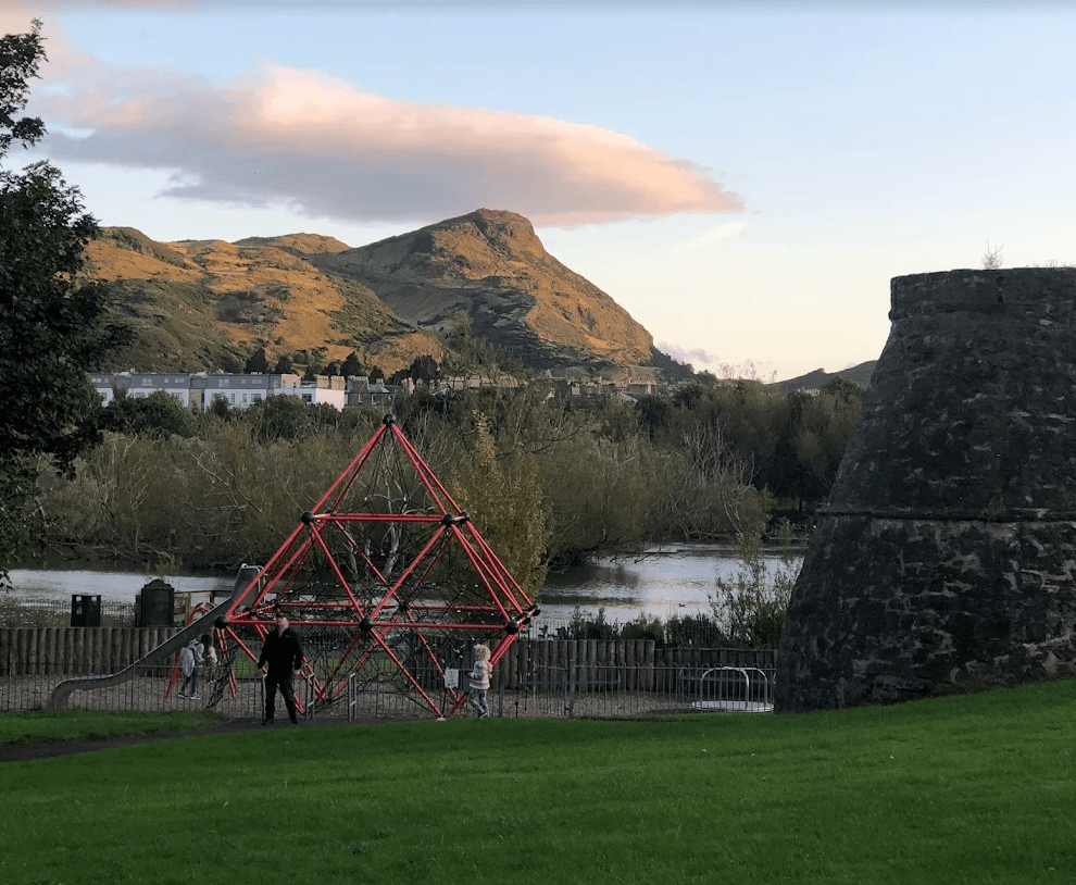Lochend Park - Image 2