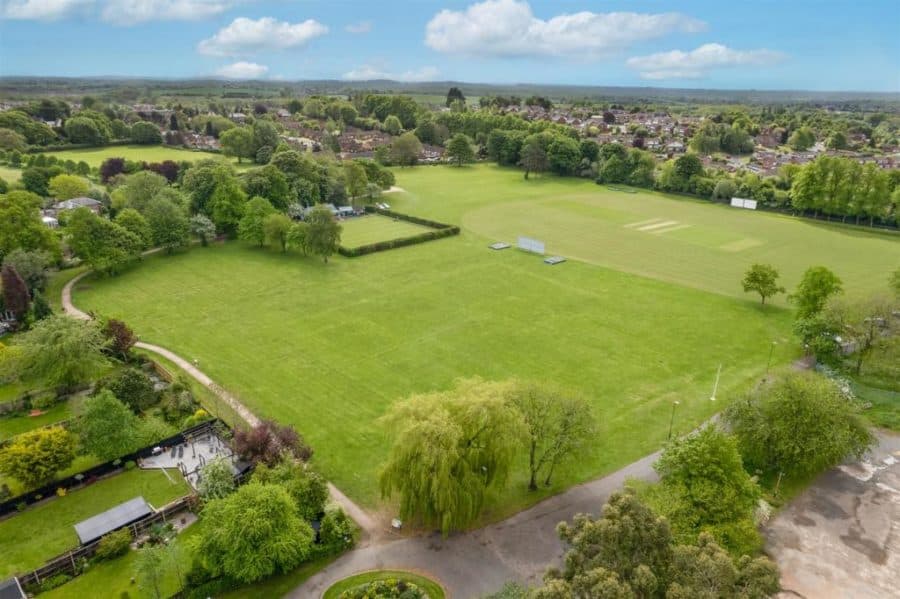 Bath Grounds - Image 1