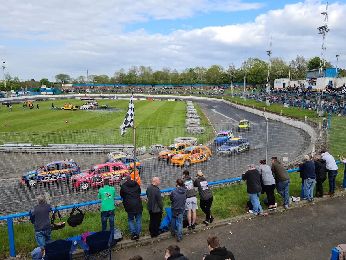 Cowdenbeath Racewall - Main view