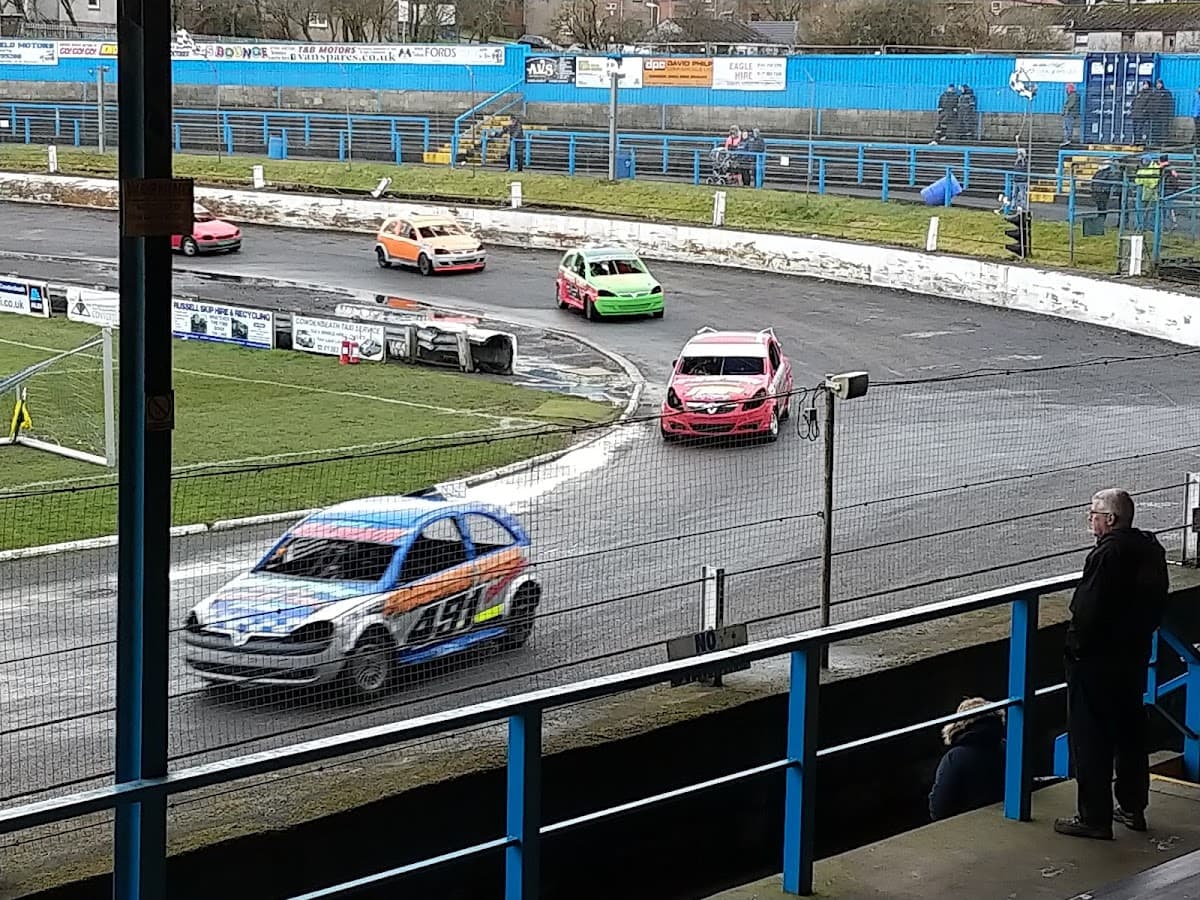 Cowdenbeath Racewall - Image 4