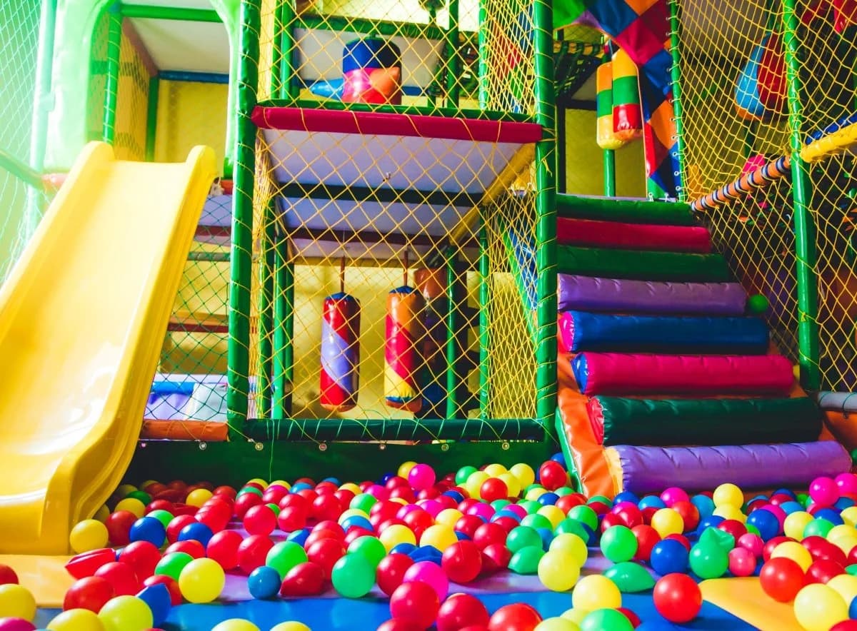 Red Stairs Soft Play - Image 4