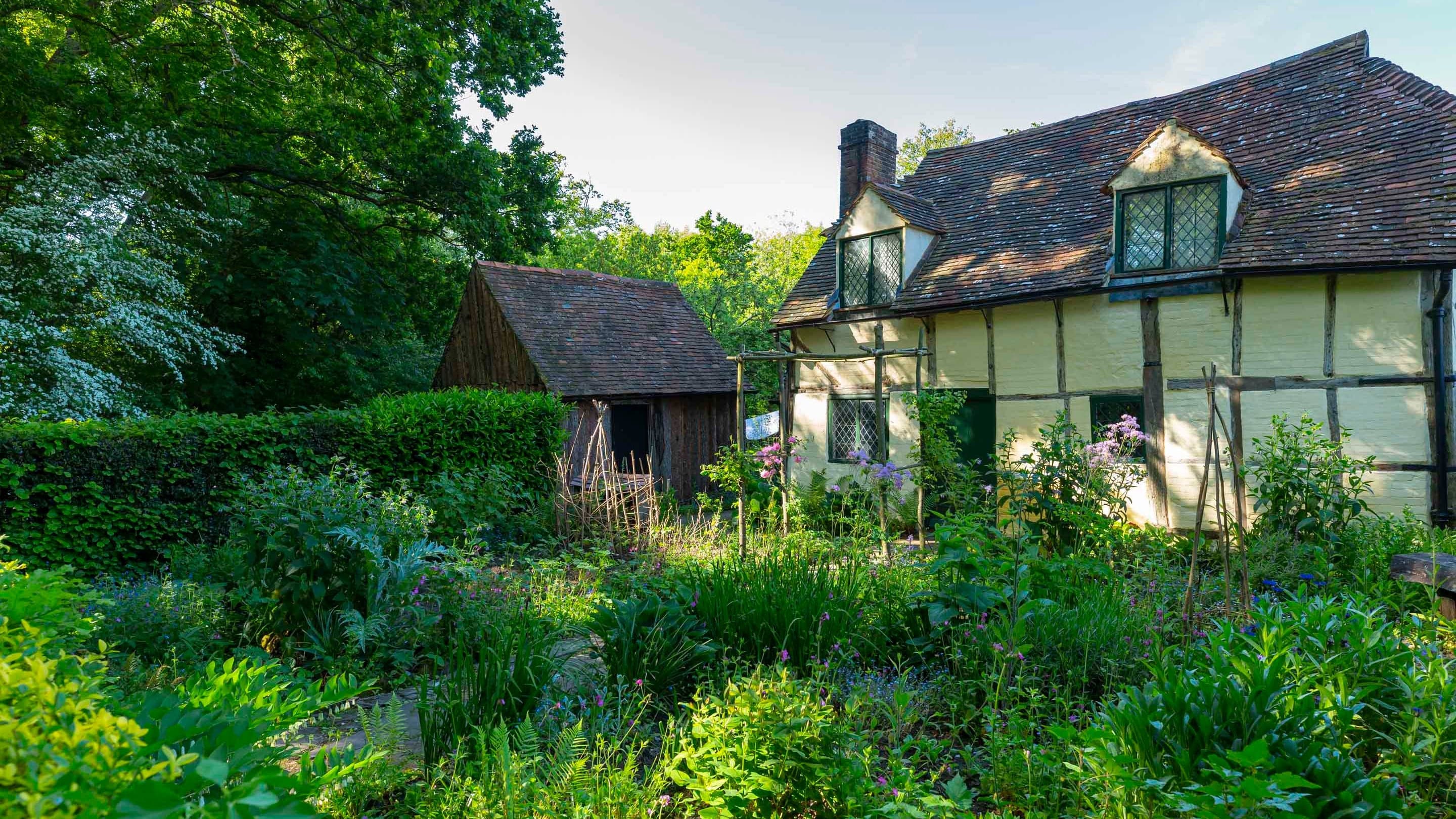 National Trust - Oakhurst Cottage - Image 2