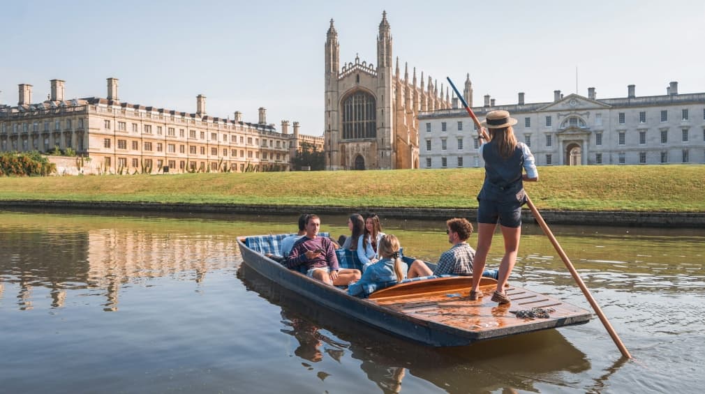 Scudamore's Punting Company - Image 2