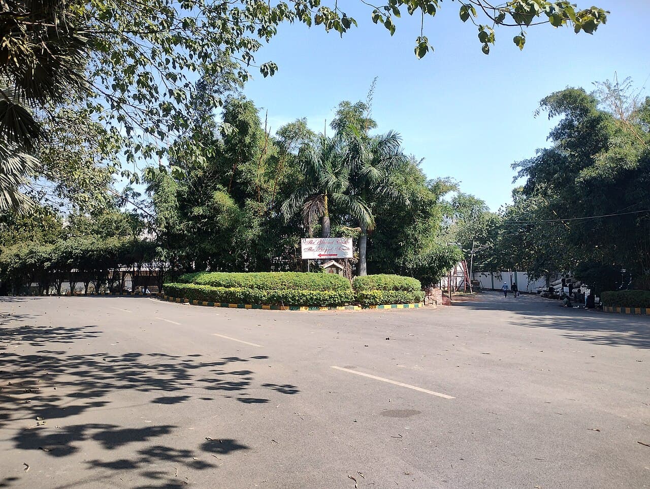 Castle Grounds - Image 2