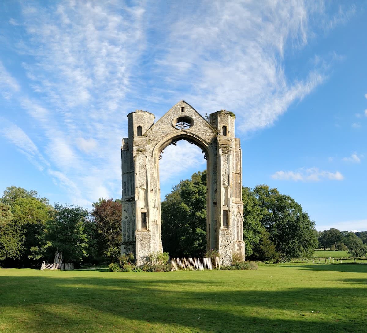 Walsingham Abbey - Image 2