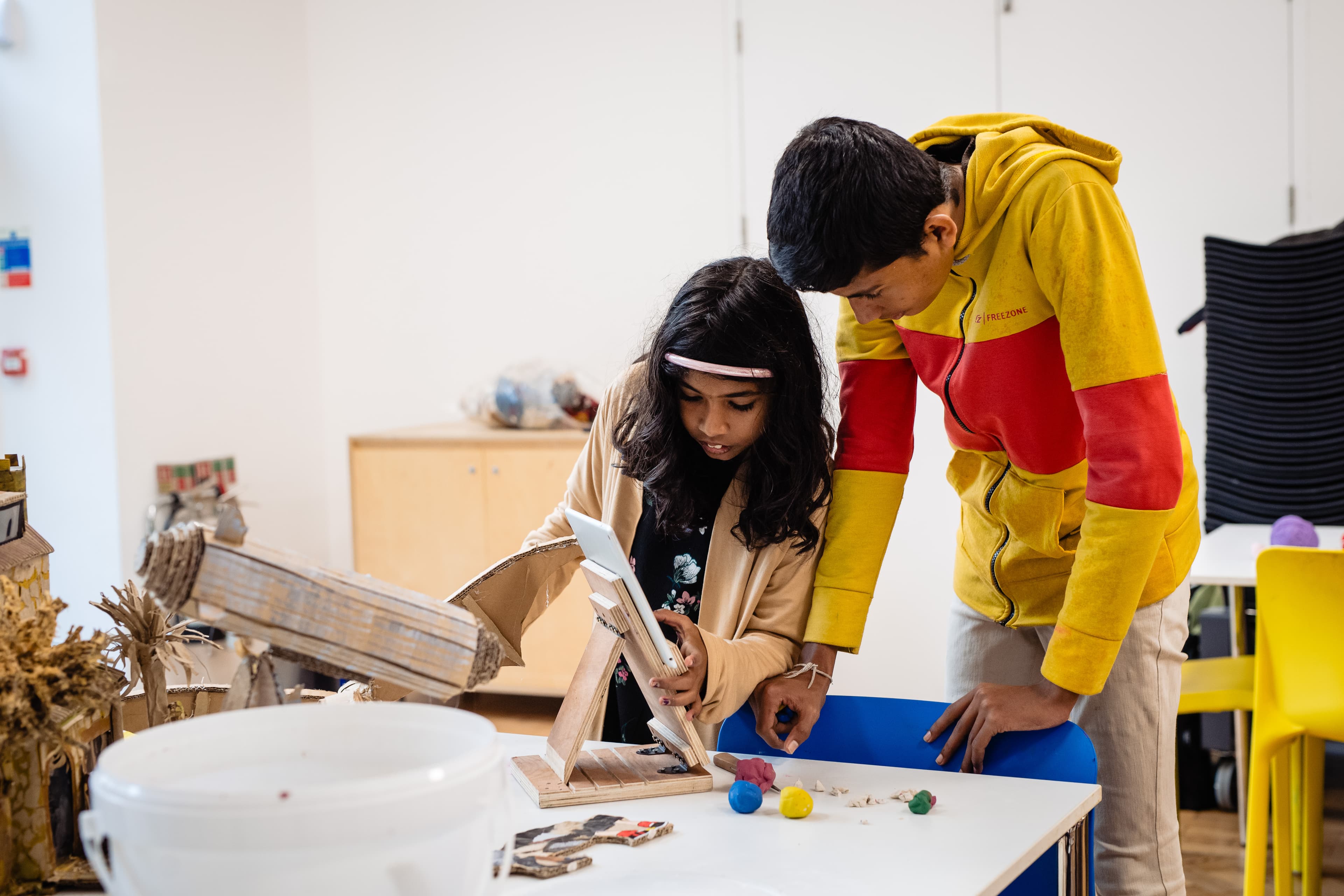 Young Art Force, Discover Award (Age 6-9)