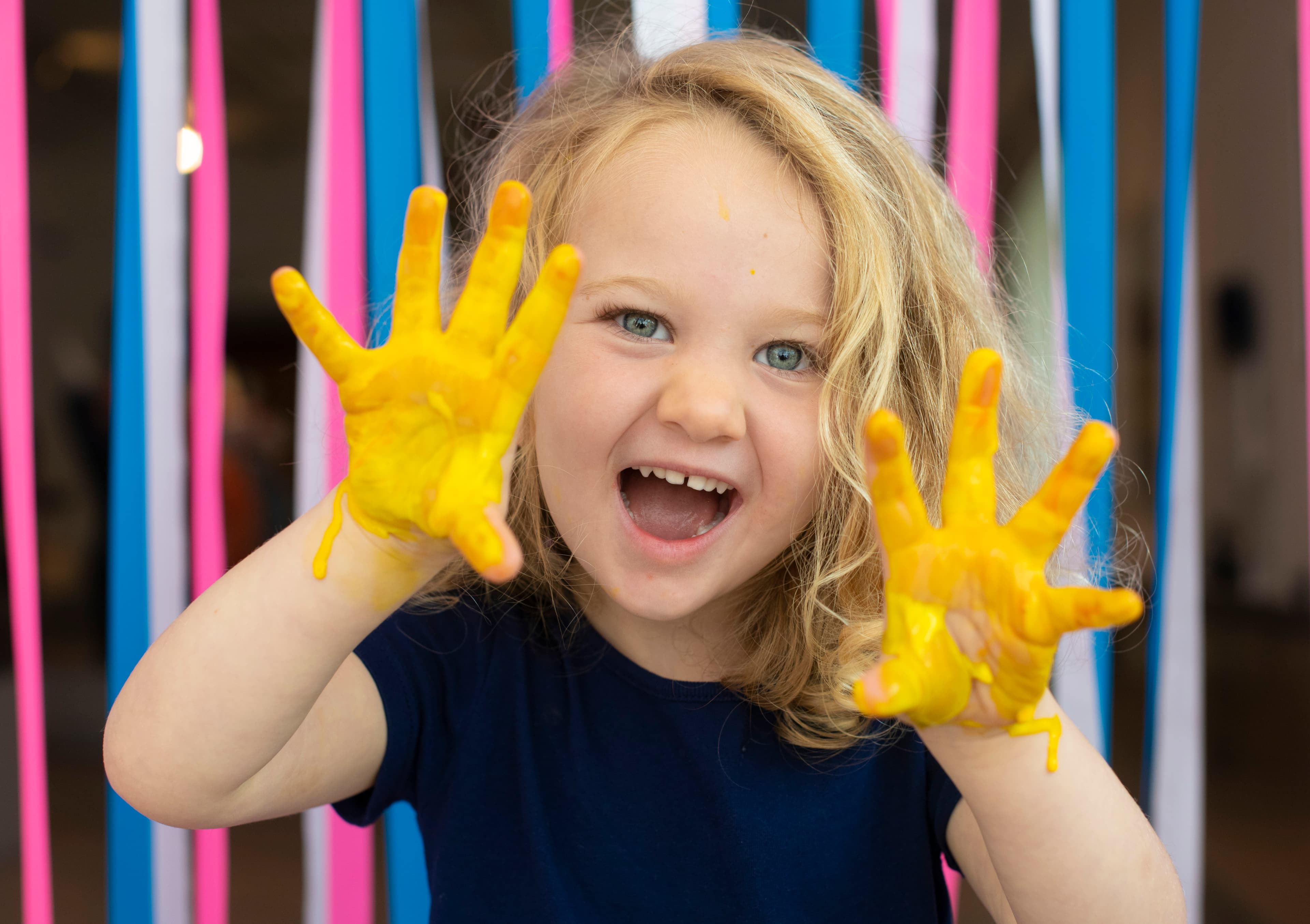 Mini Makers: Messy Play