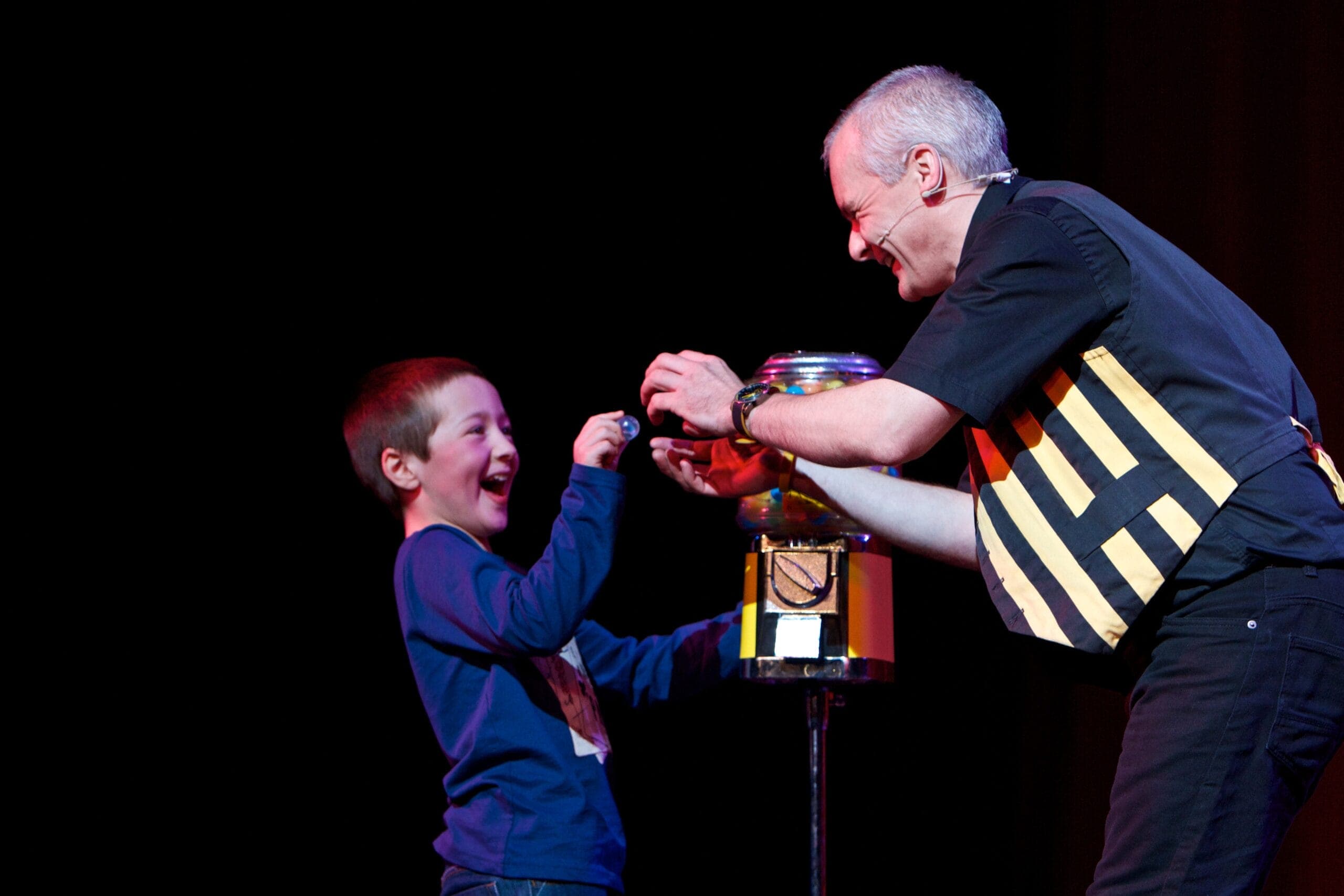 Magic with Colonel Custard