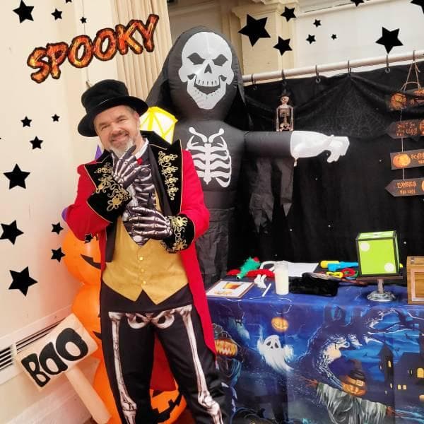 Halloween - Spooky Magic Shows and Face Painting