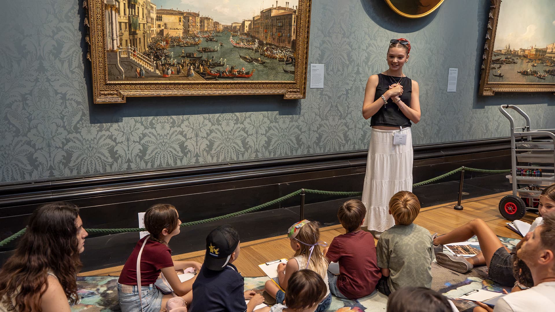 Creative family tours