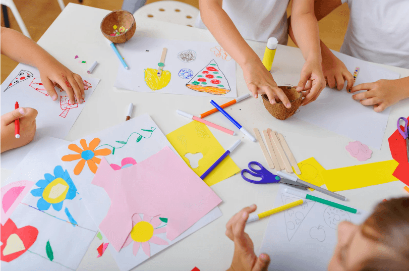 Saturday Arts & Crafts @ Lea Bridge Library