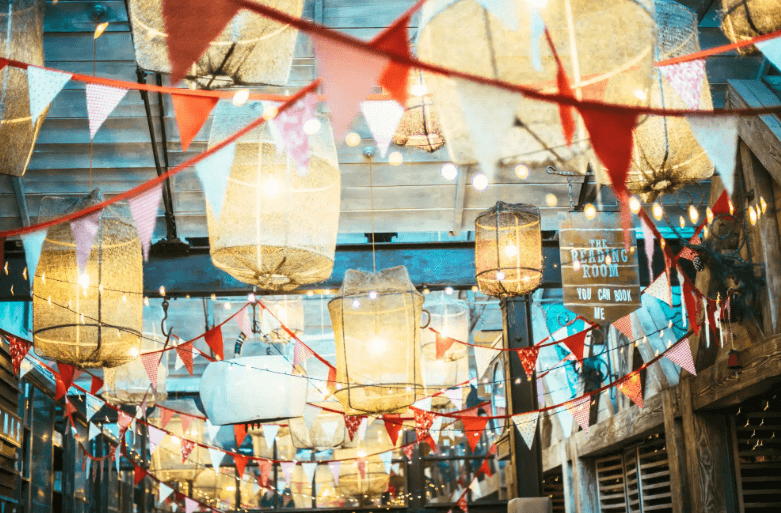 A Merry Wee Market at Forgan's