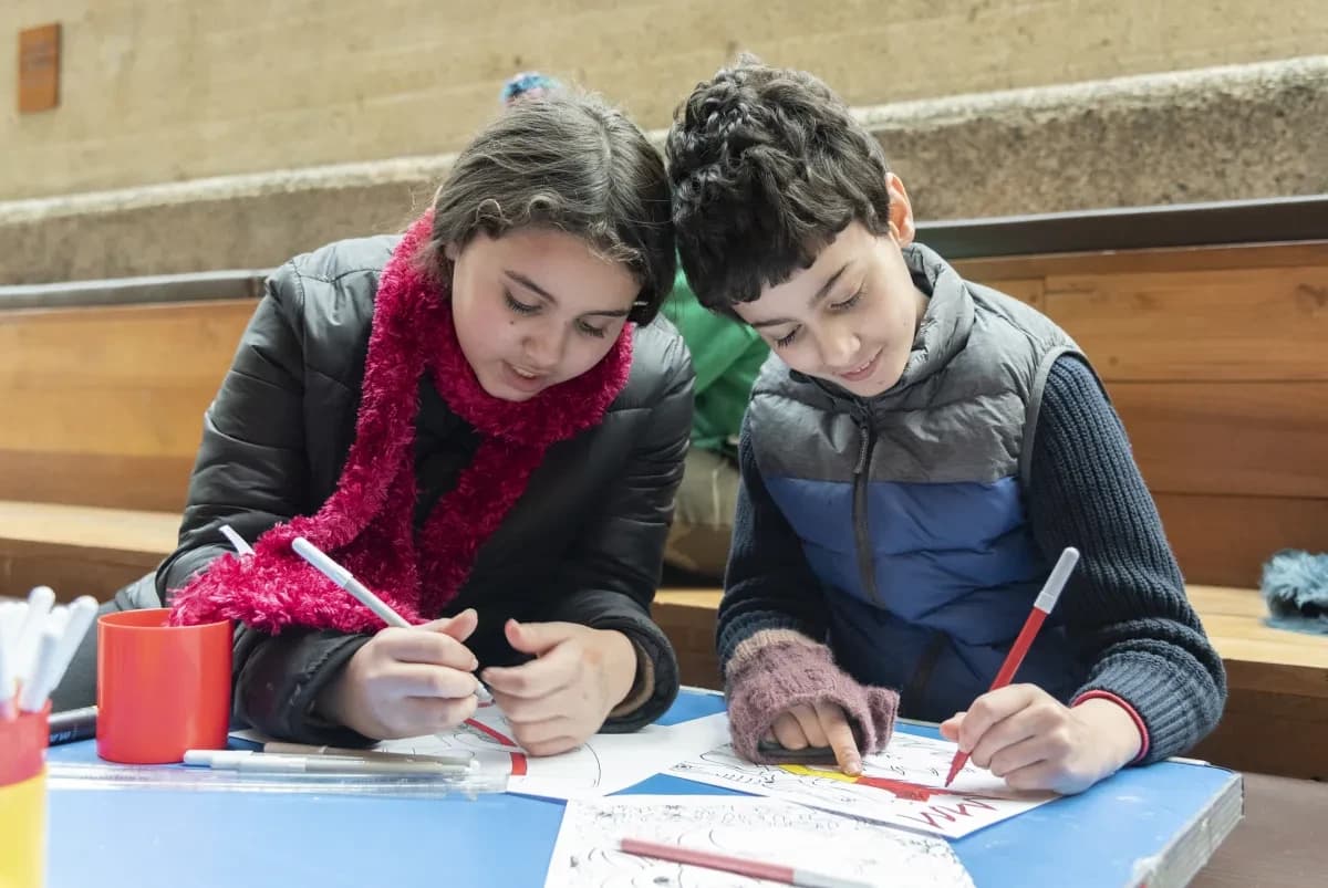 Squishy Paper Crawlies at Cutty Sark
