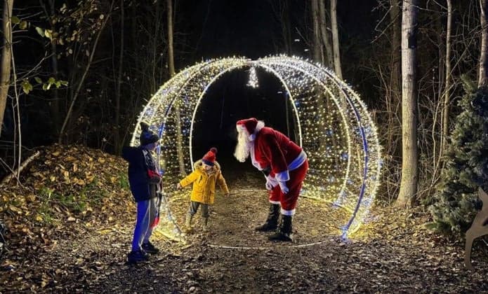 Festive Light Walk at Spring Lakes