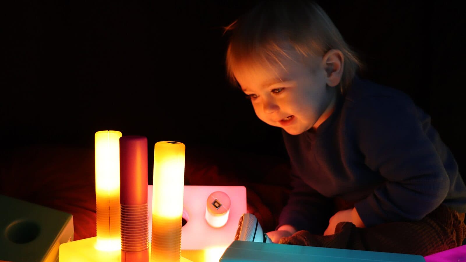 Glowtots: A Showtots Special