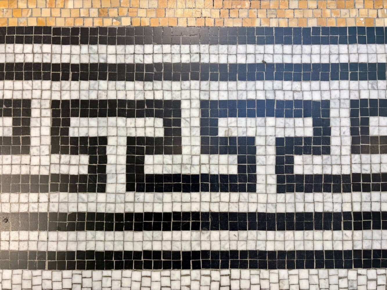 Frieze Making Station