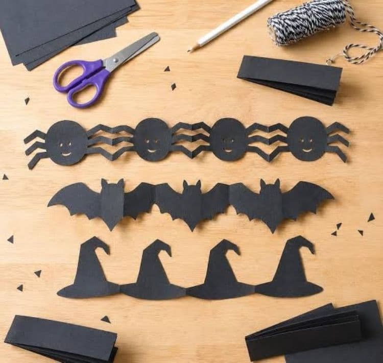Spooktacular Halloween Crafts at Canada Water Library
