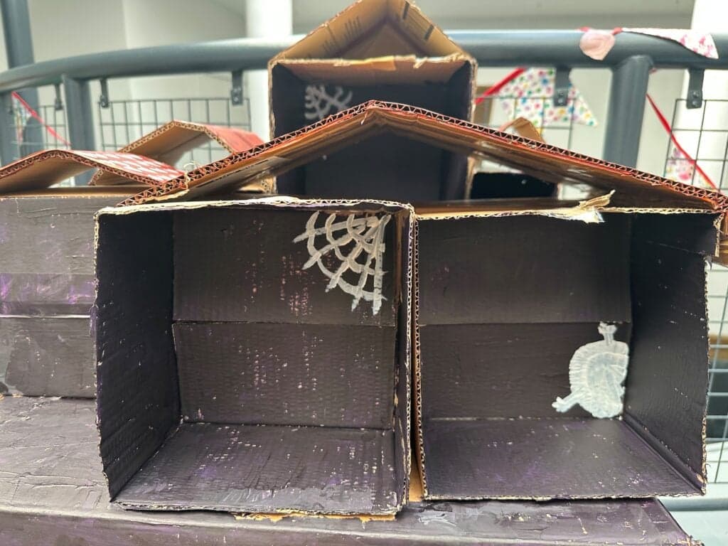 Spooky Storytime and Haunted House Craft