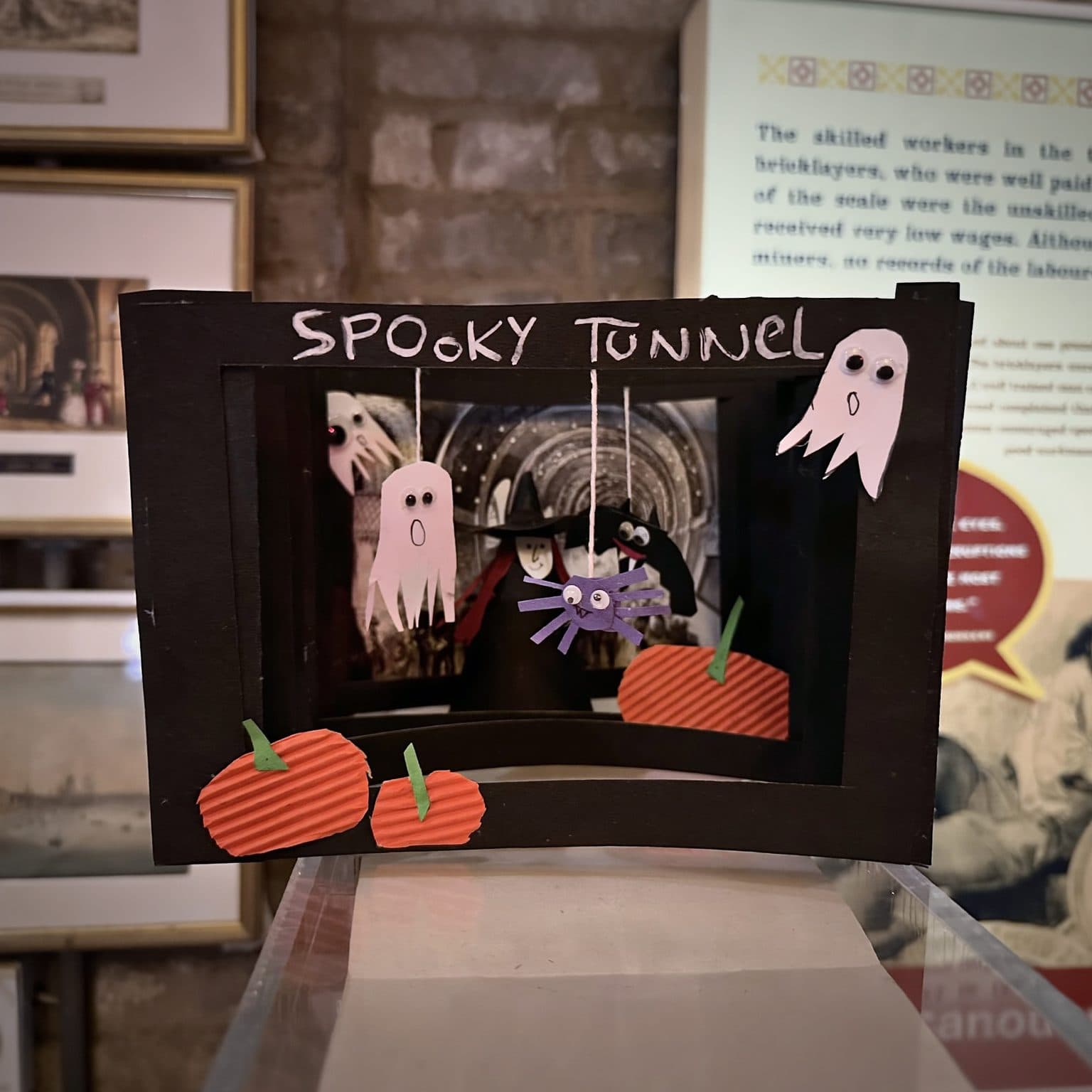 Half Term Family Fun – Halloween Peepshow
