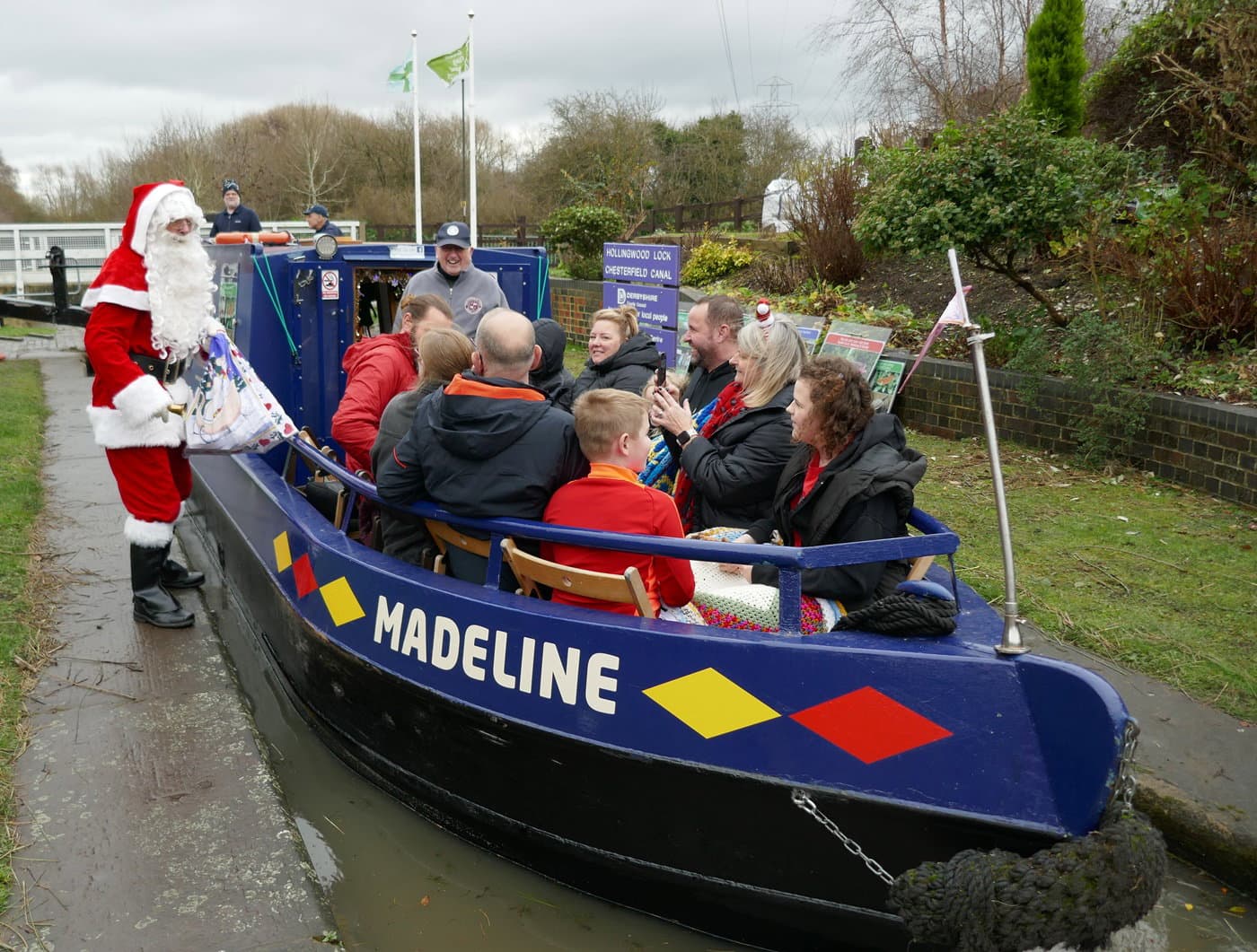 Santa Special cruises from Hollingwood Hub