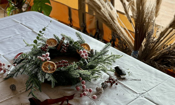 Wreath-Making Workshop (family-friendly sessions)