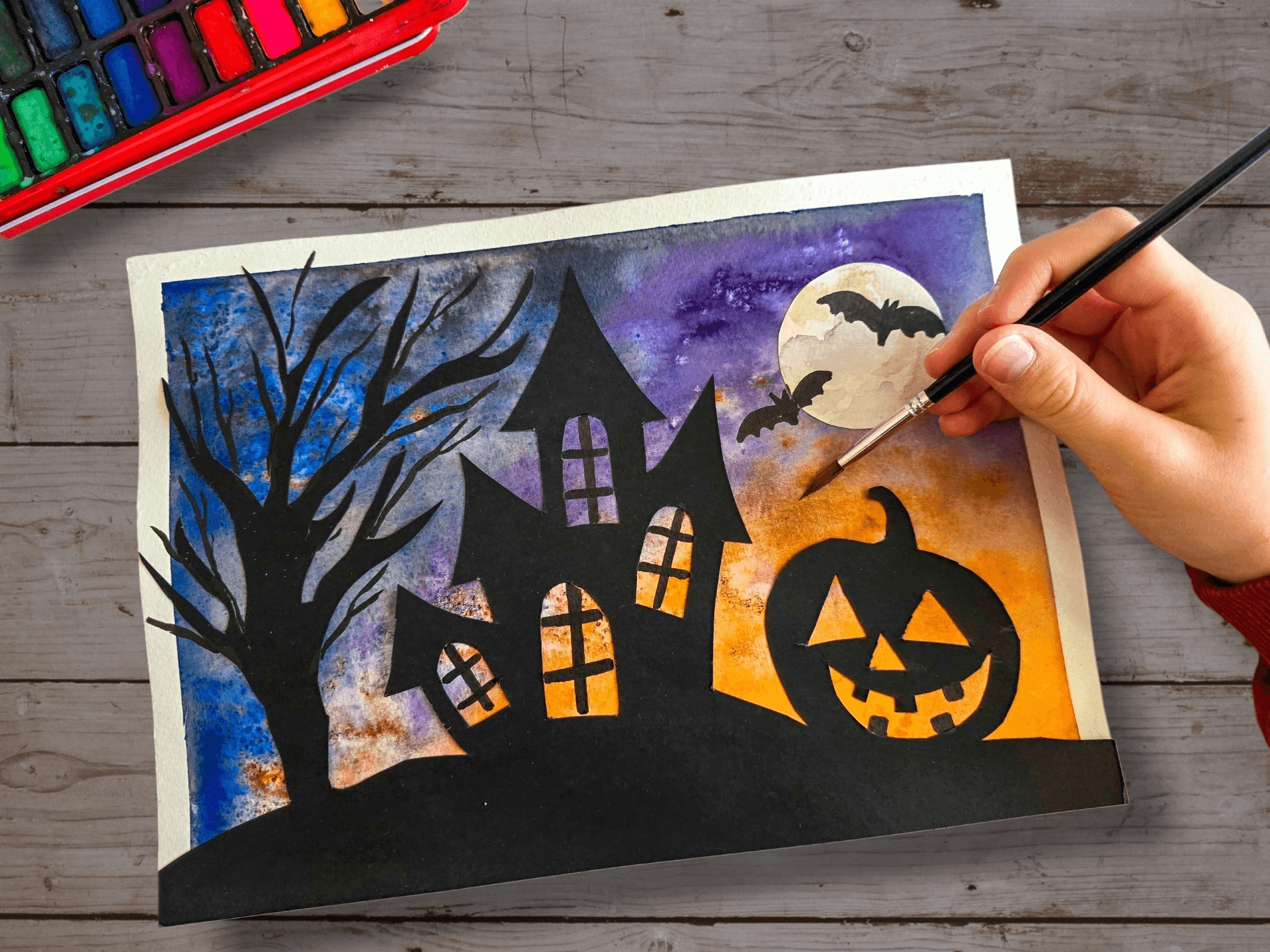 Family Watercolour Class: Spooky Houses