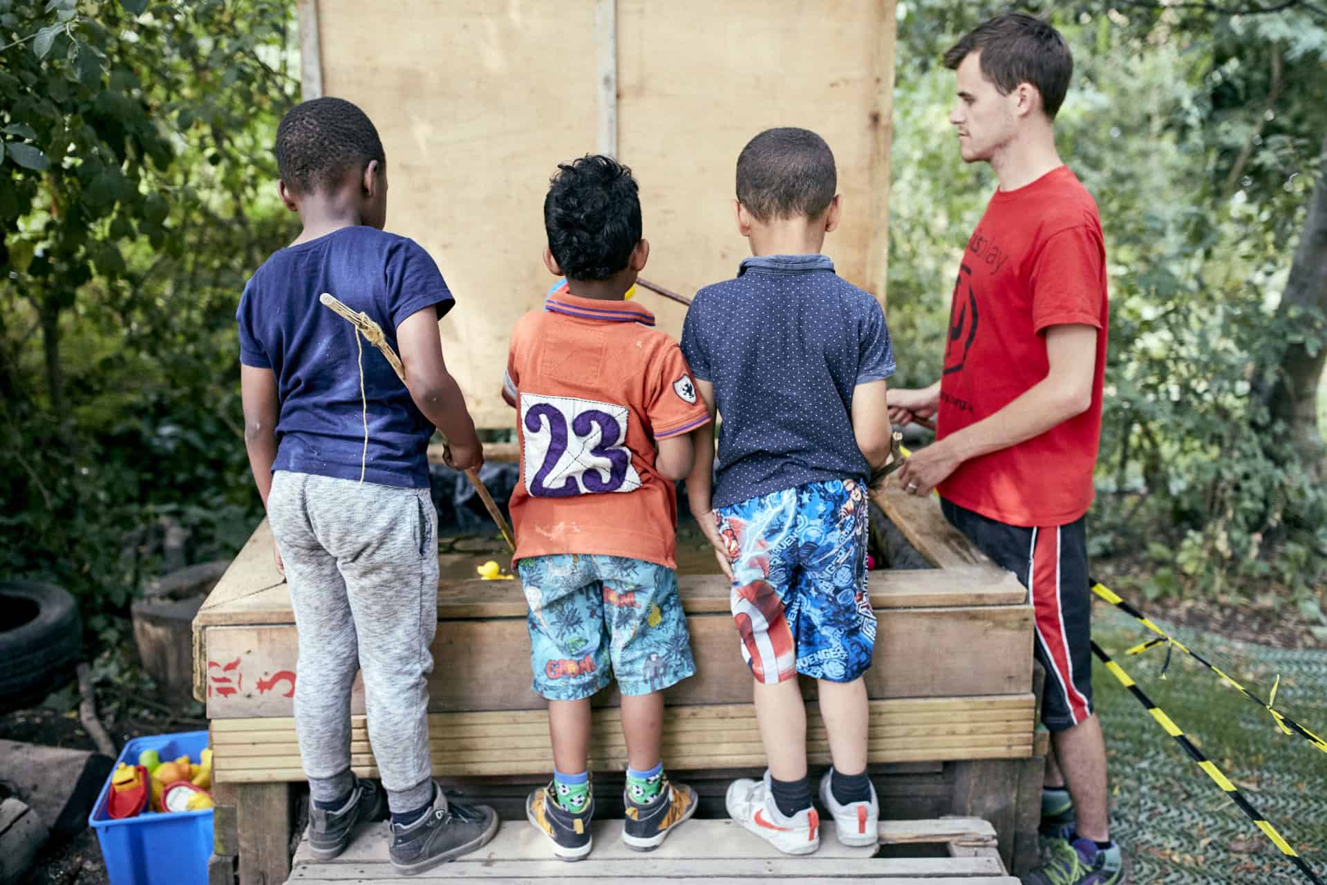 (U5s) Foragers at Oasisplay Nature Garden
