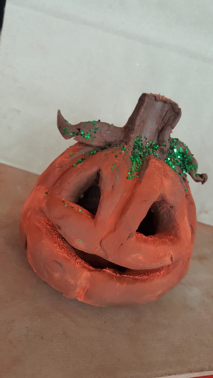Art for All: Clay Pumpkins (4yrs+)