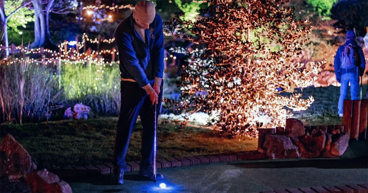 Glow Golf