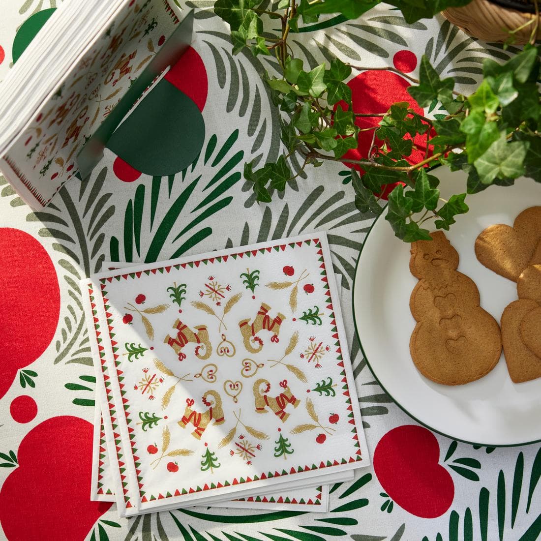 Treat plate for Santa