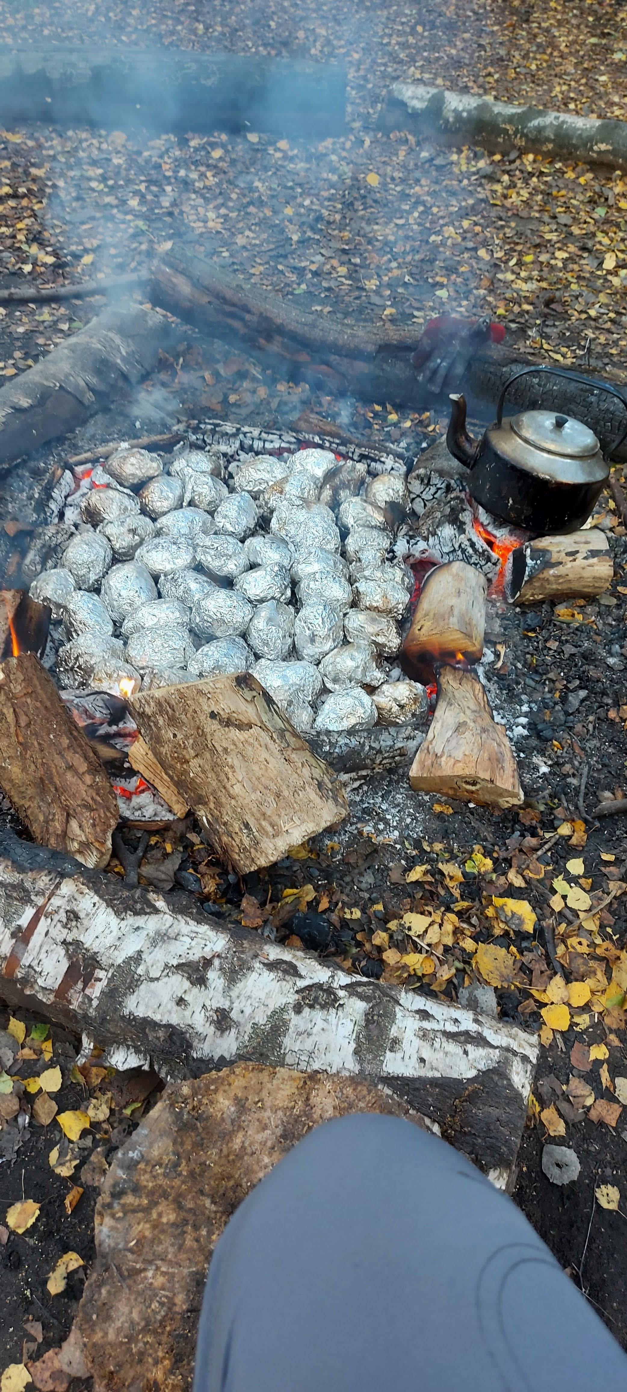 Spooky Campfire Jacket potatoes and games at Ryton Pools Country Park