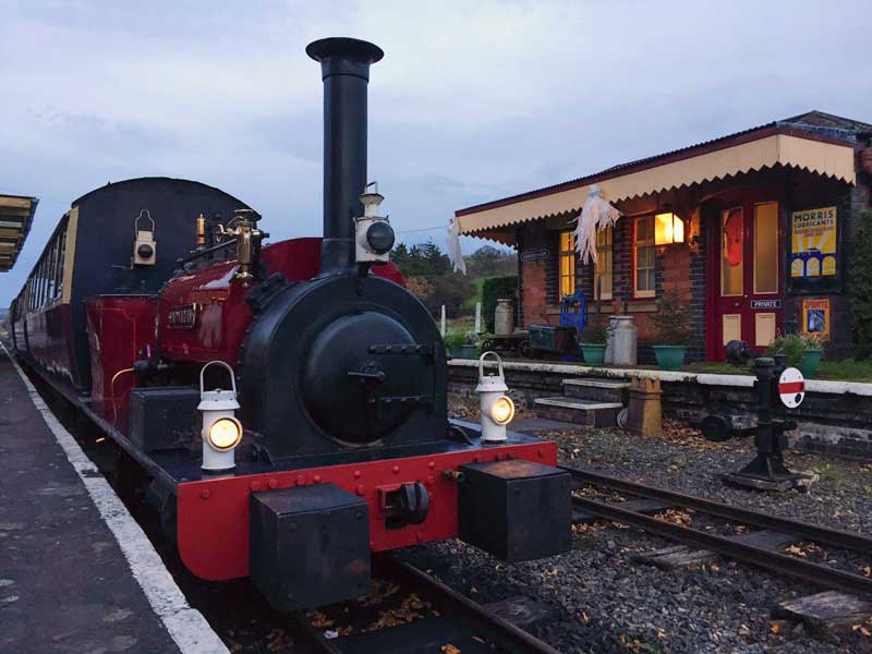 Halloween Trains
