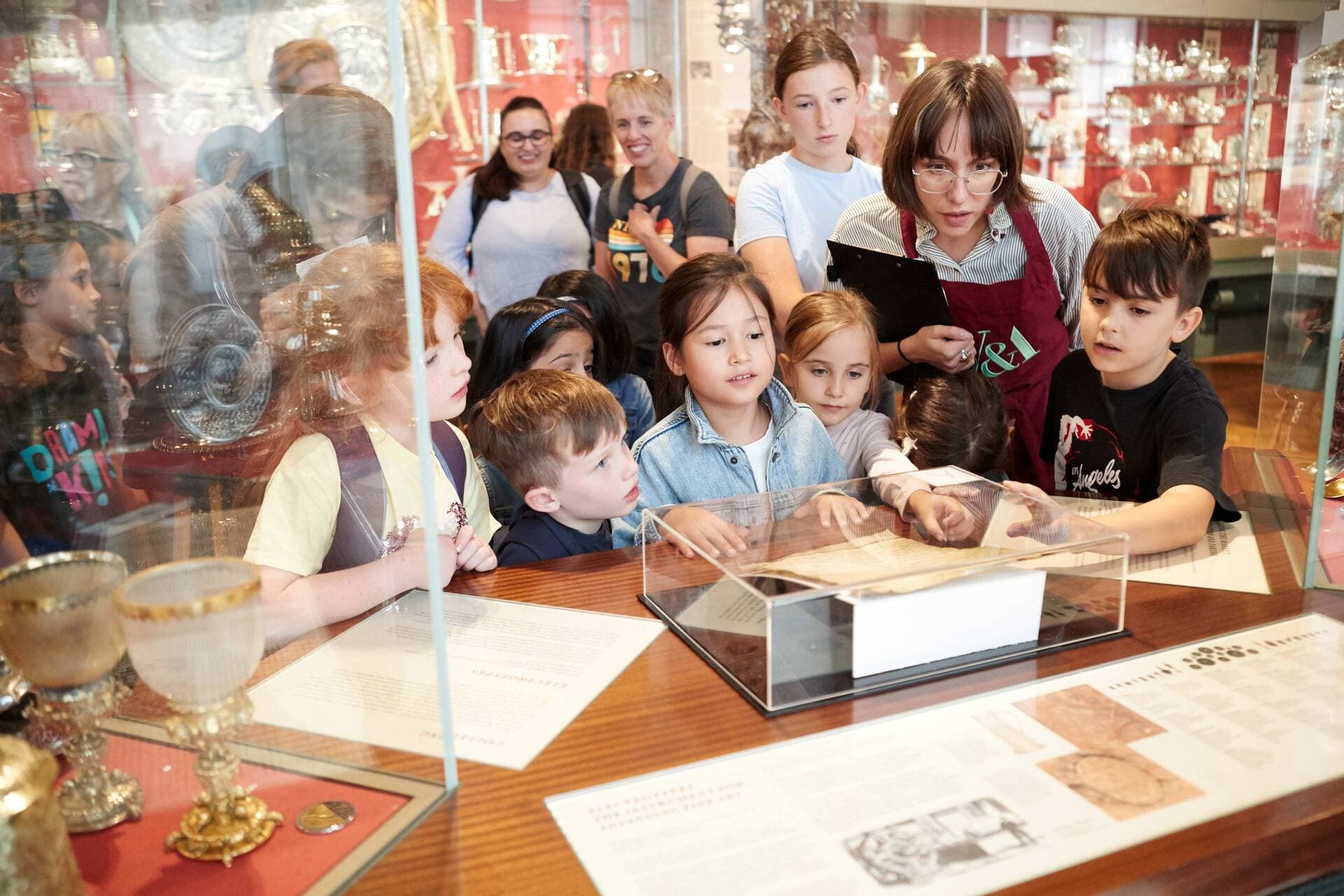 BSL Pop-Up Performance: The Great Museum Adventure