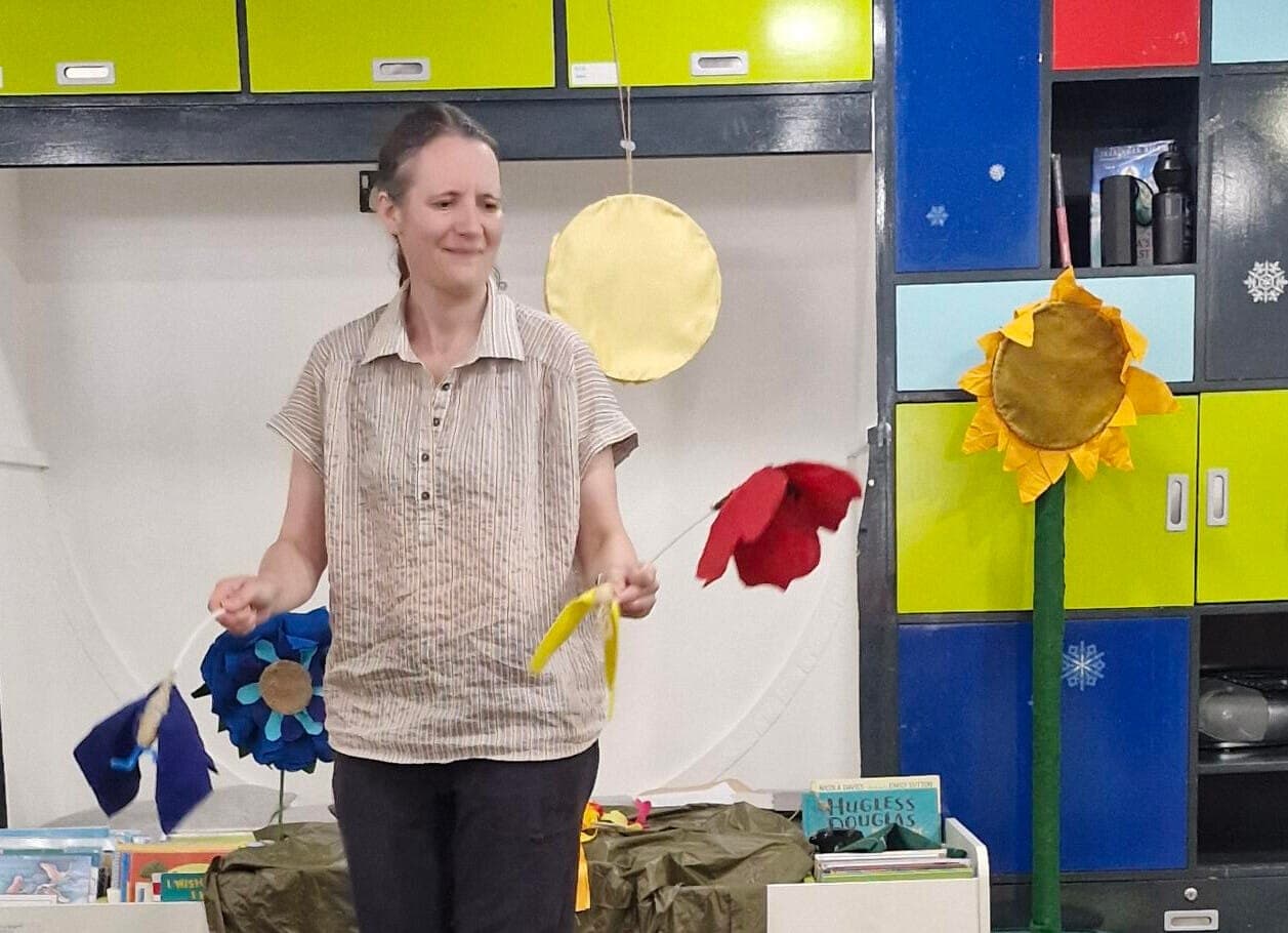 Baby Sensory Storytelling: Tiny Tales from the Trees